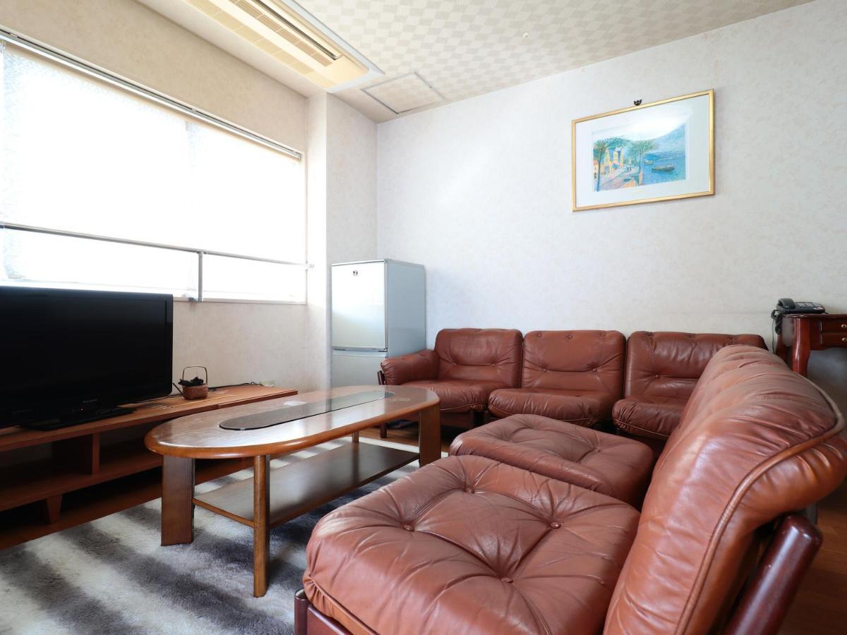 Hotel Tomioka-Ya Fujieda Buitenkant foto