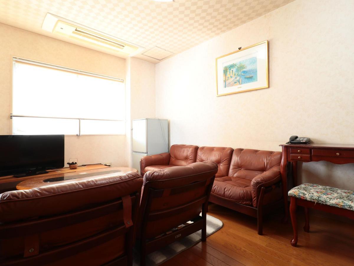 Hotel Tomioka-Ya Fujieda Buitenkant foto